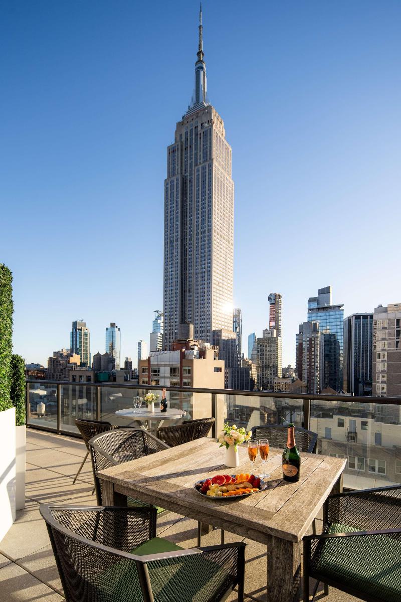 Embassy Suites by Hilton NewYorkManhattan Times Sq - Oda
