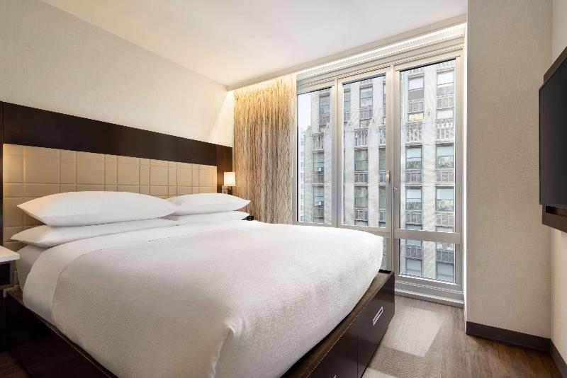 Embassy Suites by Hilton NewYorkManhattan Times Sq - Oda