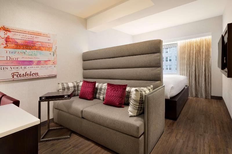 Embassy Suites by Hilton NewYorkManhattan Times Sq - Oda