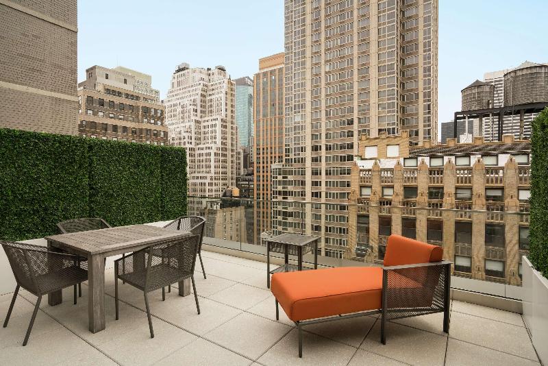 Embassy Suites by Hilton NewYorkManhattan Times Sq - Oda