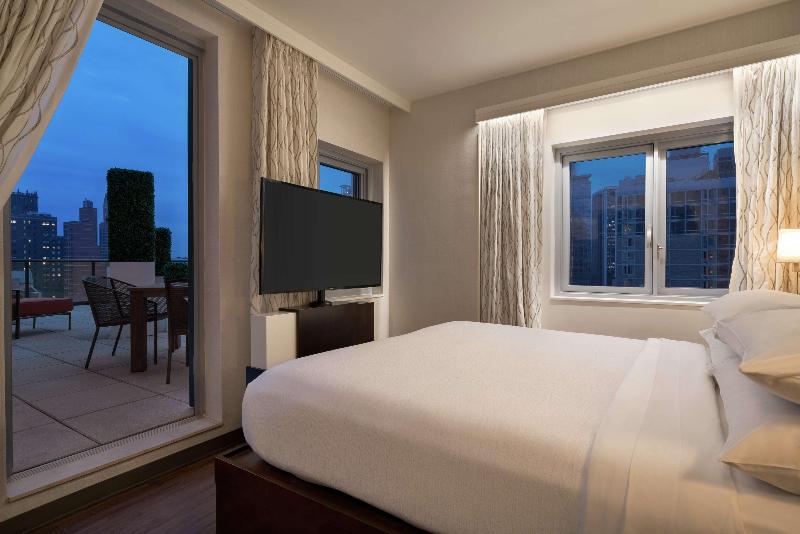 Embassy Suites by Hilton NewYorkManhattan Times Sq - Oda