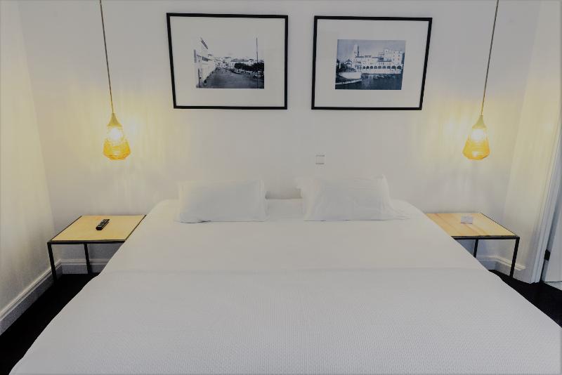 Comercial Azores Guest House - Oda