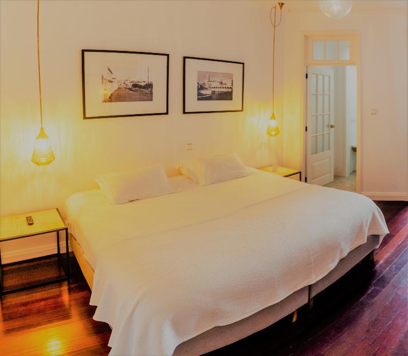 Comercial Azores Guest House - Oda