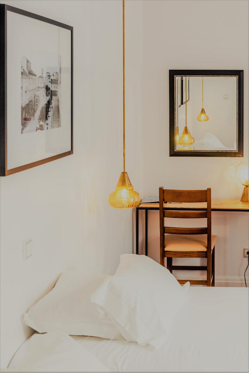Comercial Azores Guest House - Oda