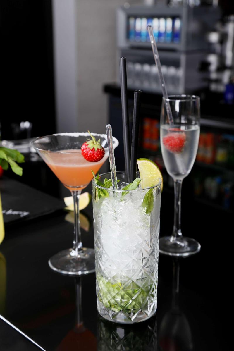 Park Inn by Radisson Izmir - Bar