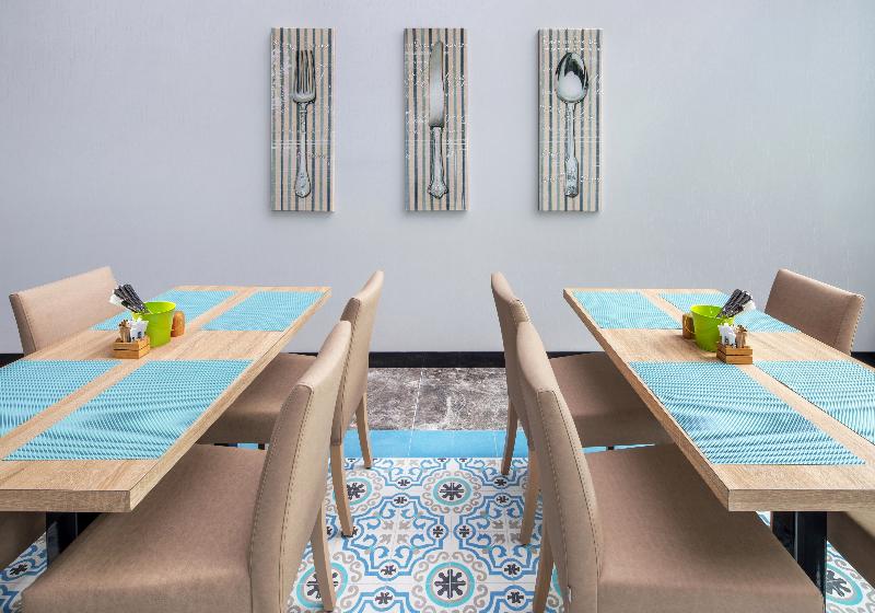 Park Inn by Radisson Izmir - Bar