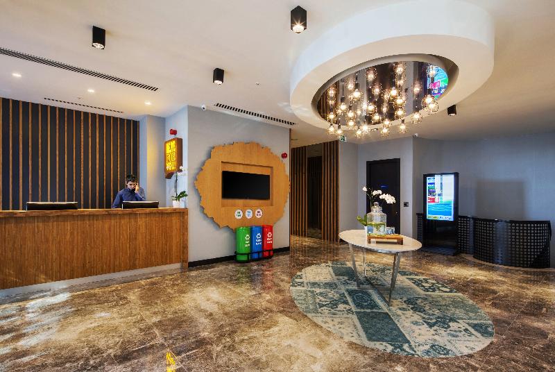 Park Inn by Radisson Izmir - Lobi