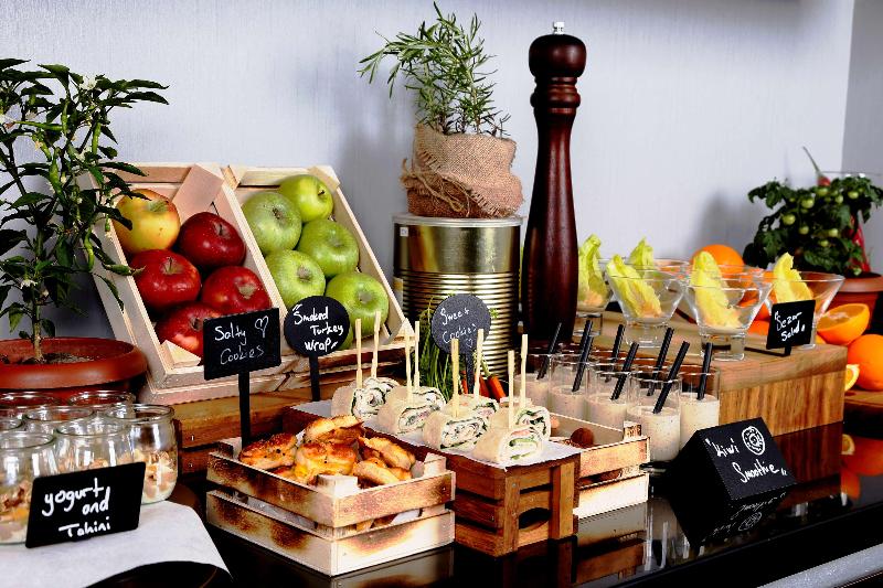 Park Inn by Radisson Izmir - Restoran