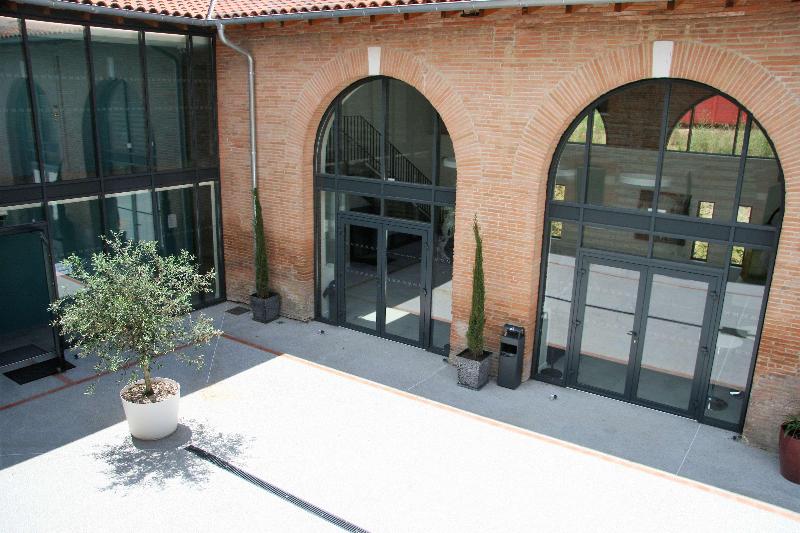 Best Western Premier Le Domaine de Montjoie - Genel