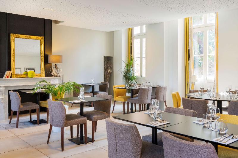 Best Western Premier Le Domaine de Montjoie - Restoran