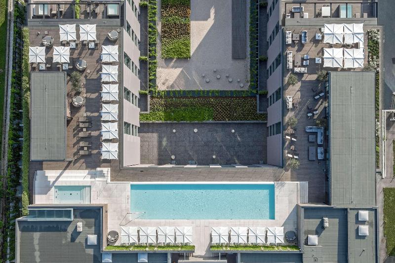 Hilton Como - Havuz