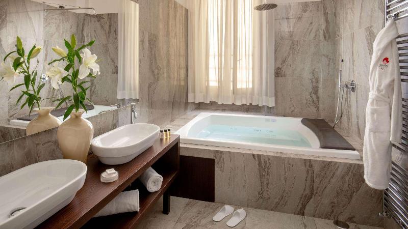 Monti Palace Hotel - Oda