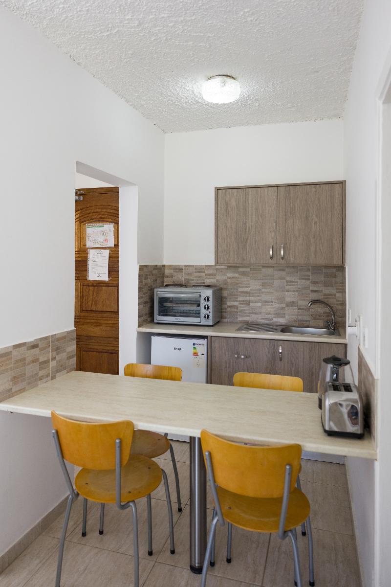 Alecos Hotel Apts - Oda