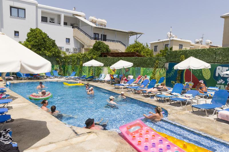 Alecos Hotel Apts - Havuz