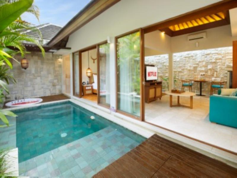 Aksari Villa Seminyak by Ini Vie Hospitality - Havuz