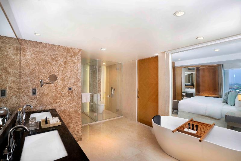 Vasa Hotel Surabaya - Oda