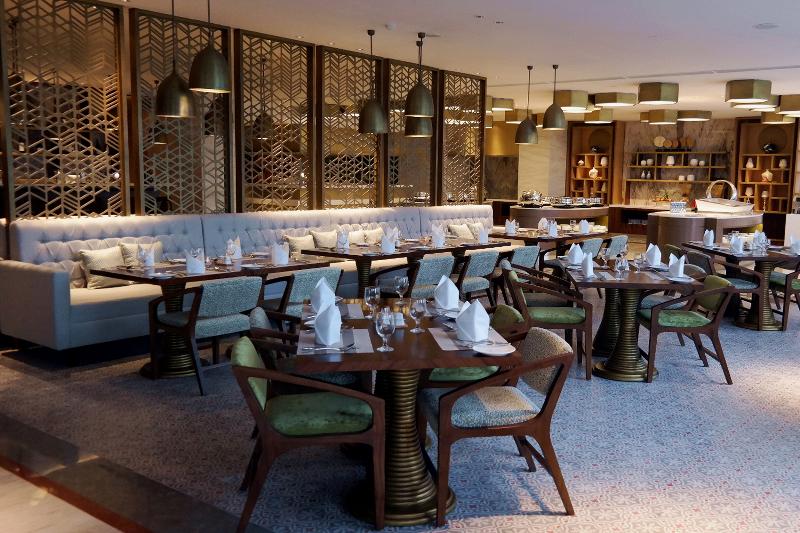 Vasa Hotel Surabaya - Restoran
