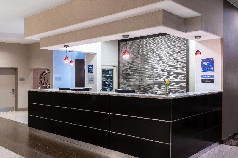 Best Western Premier NYC Gateway Hotel - Lobi