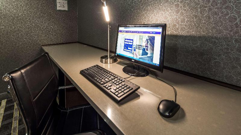 Best Western Premier NYC Gateway Hotel - Toplantı