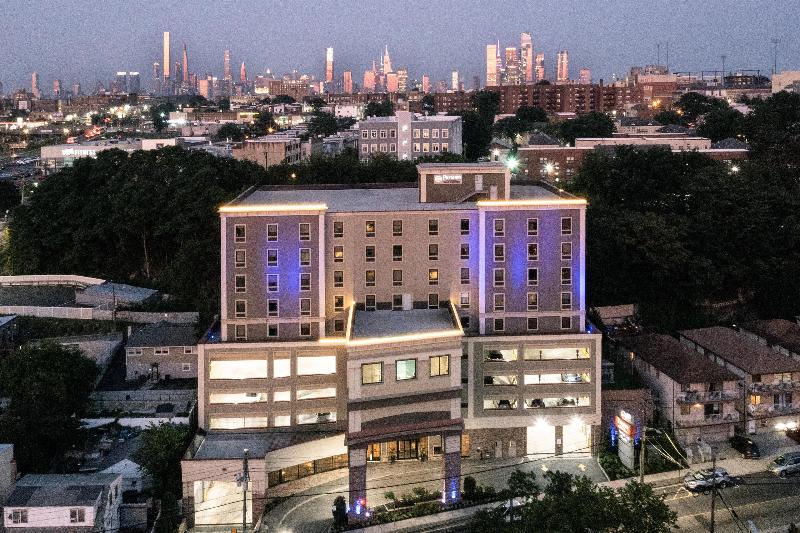 Best Western Premier NYC Gateway Hotel - Genel