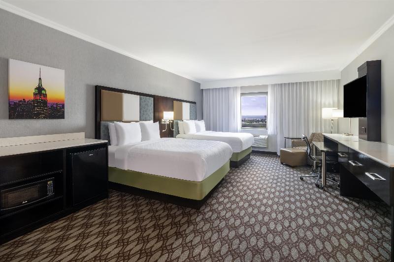 Best Western Premier NYC Gateway Hotel - Oda