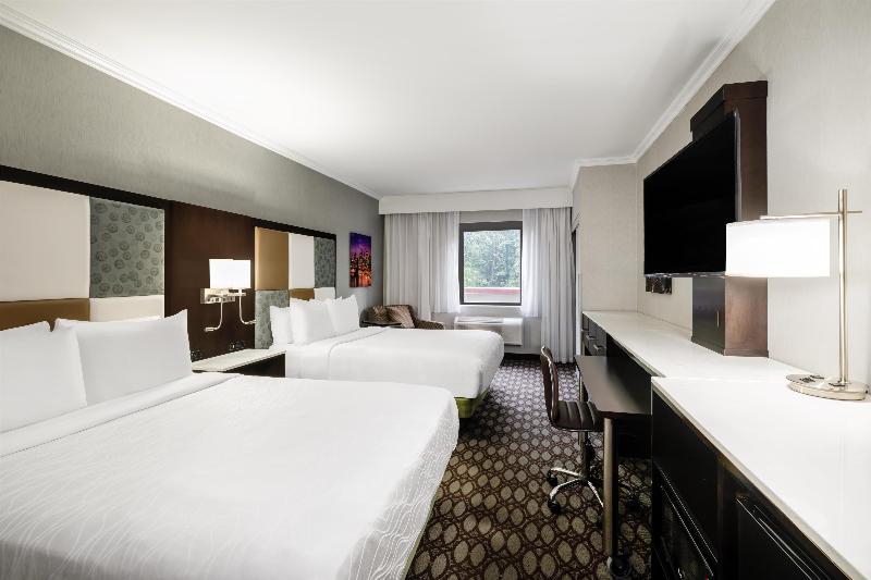 Best Western Premier NYC Gateway Hotel - Oda