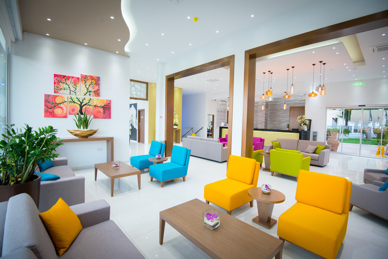 Loutsiana Hotel & Apartments - Lobi