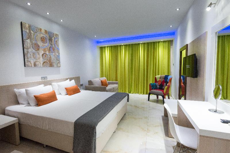 Loutsiana Hotel & Apartments - Oda