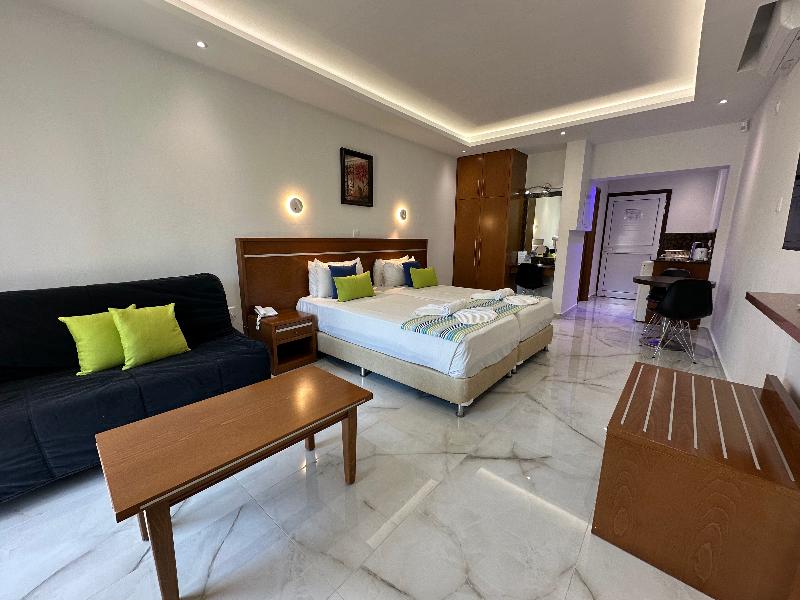 Loutsiana Hotel & Apartments - Oda