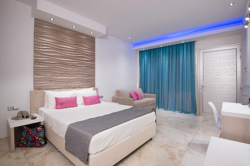 Loutsiana Hotel & Apartments - Oda