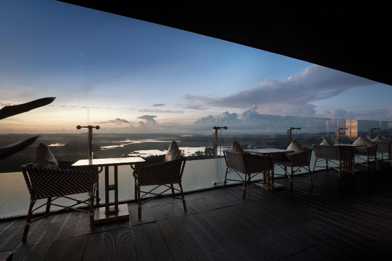 Wyndham Panbil Batam - Restoran