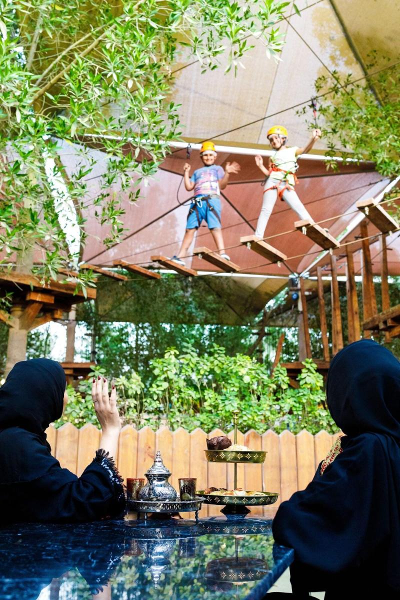 Emirates Park Resort - Restoran
