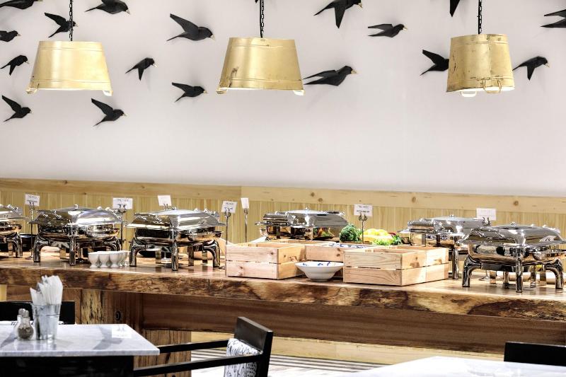 Emirates Park Resort - Restoran