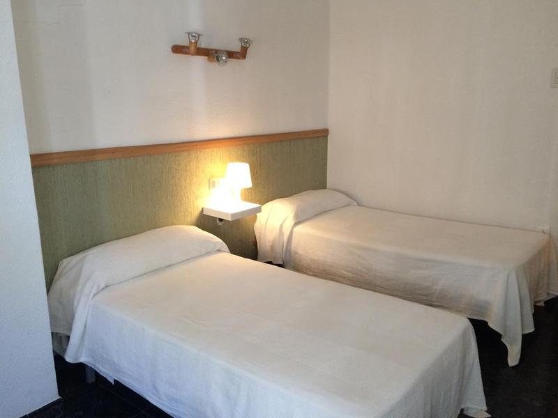 Malvarrosa Beach Rooms - Oda