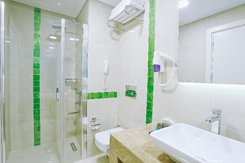 The Grand Mira Business Hotel - Oda