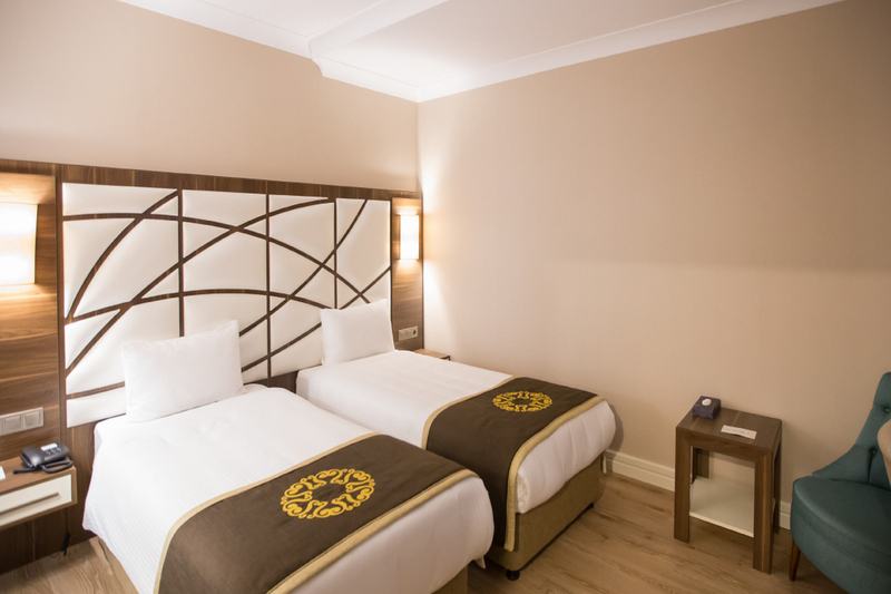 The Grand Mira Business Hotel - Oda