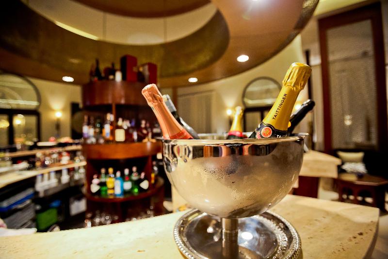Banyan Tree Tamouda Bay - Bar