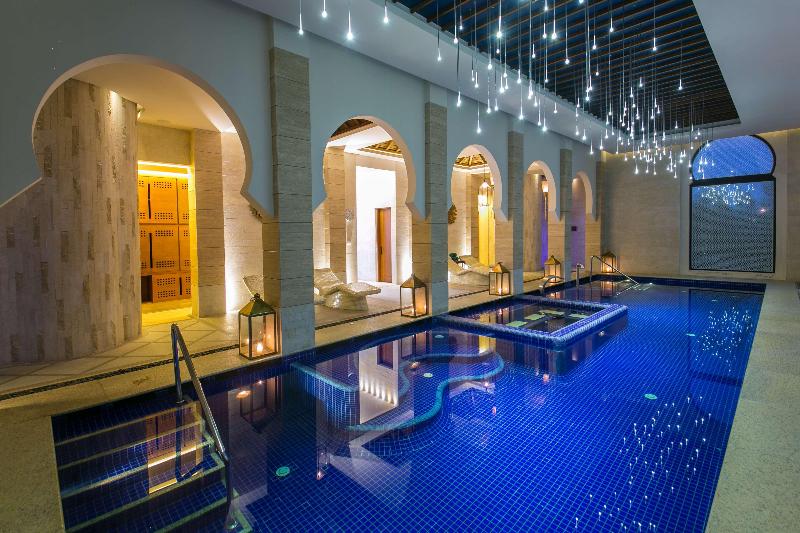 Banyan Tree Tamouda Bay - Havuz