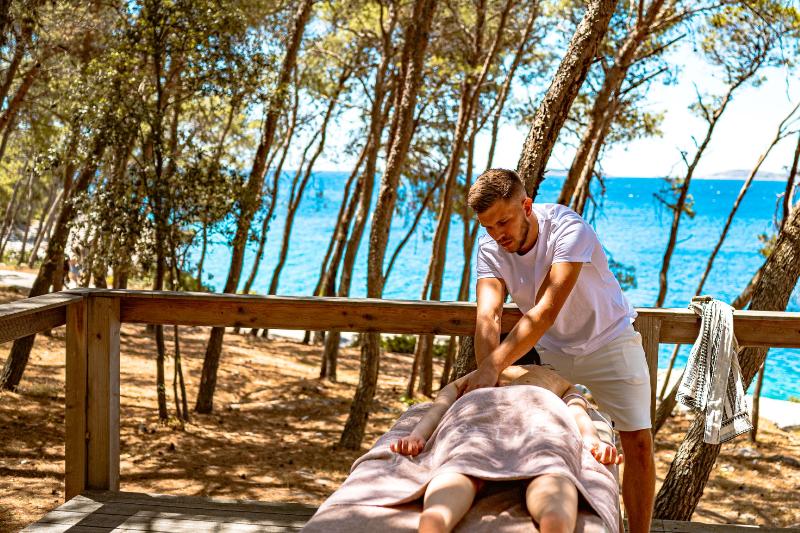 Obonjan Island Resort Glamping Forest lodges - Aktivite