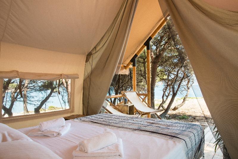 Obonjan Island Resort Glamping Forest lodges - Oda
