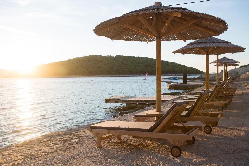 Obonjan Island Resort Glamping Forest lodges - Plaj