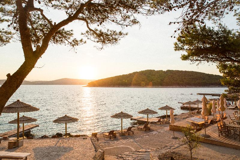 Obonjan Island Resort Glamping Forest lodges - Plaj