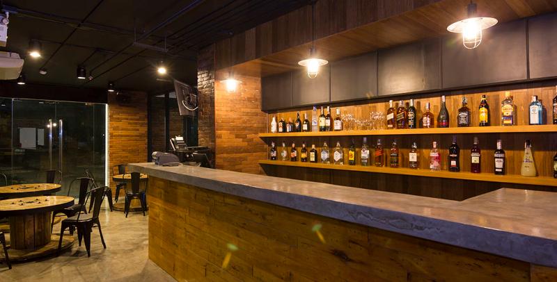Unique Regency Hotel - Bar