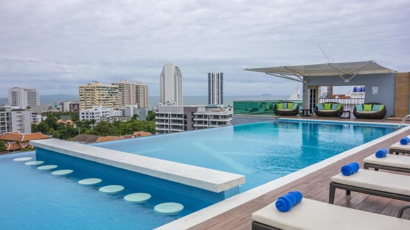 Unique Regency Hotel - Havuz