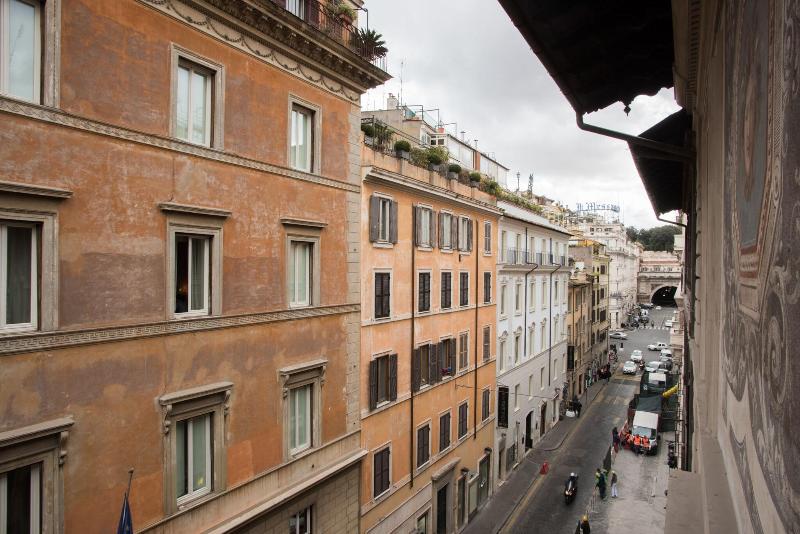 Spagna Ave - Genel