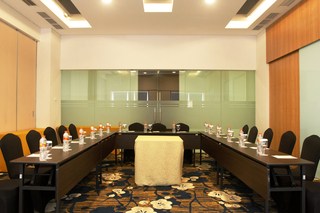 Golden Tulip Essential Tangerang fotoÄŸrafÄ±