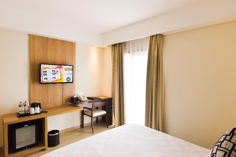 Golden Tulip Essential Tangerang - Oda
