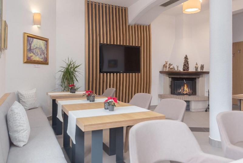 Hotel Miklic - Lobi