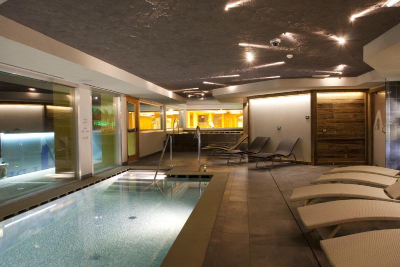 Hotel Delle Alpi - Havuz