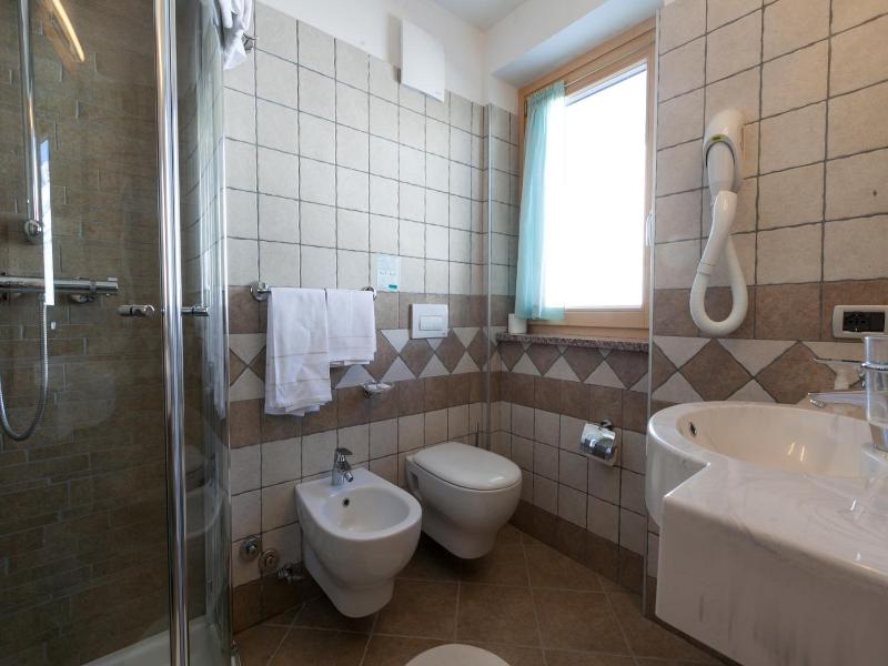 Sporting Hotel - Genel